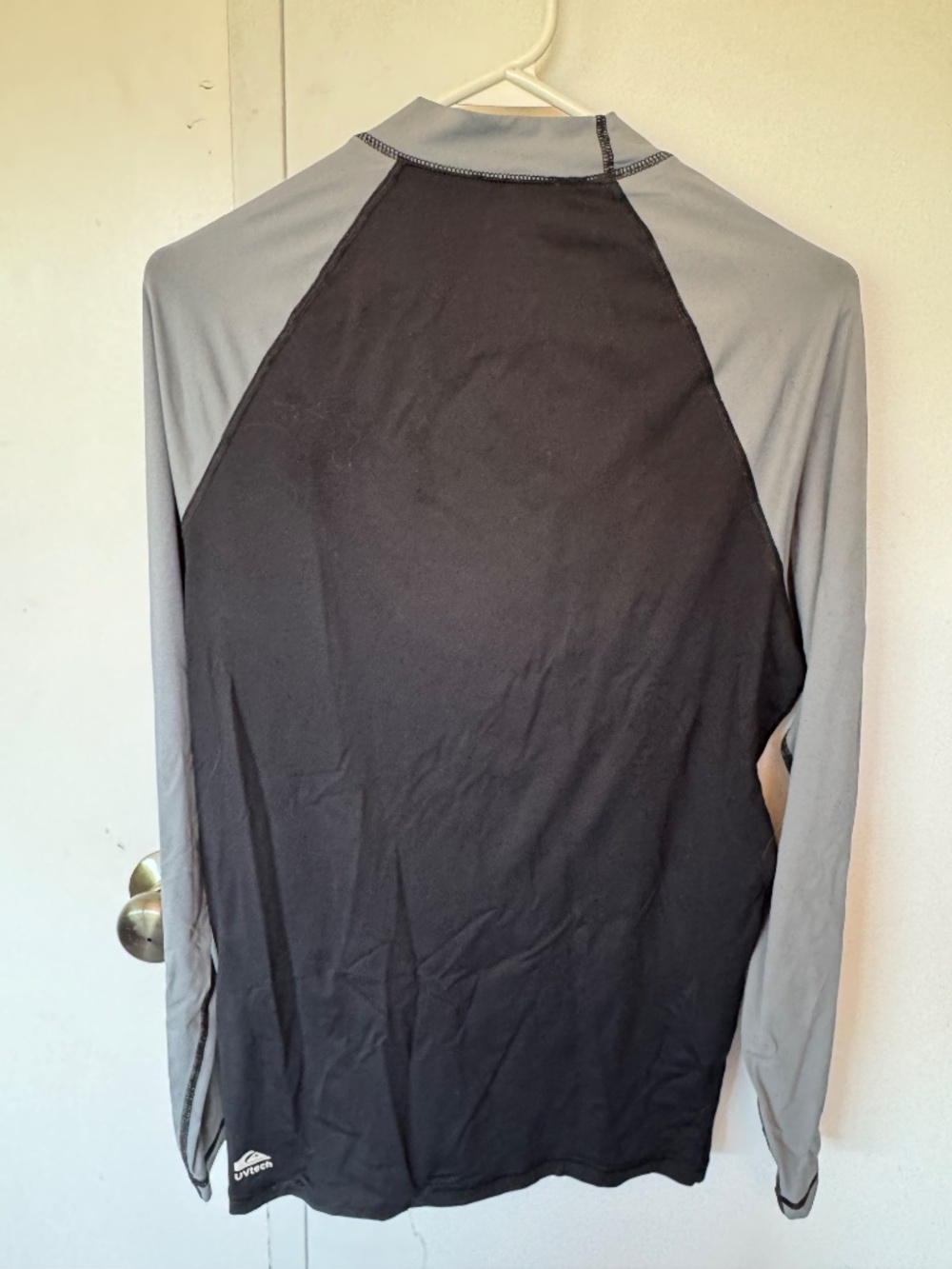 Quicksilver Rashguard - Picture 2 of 4